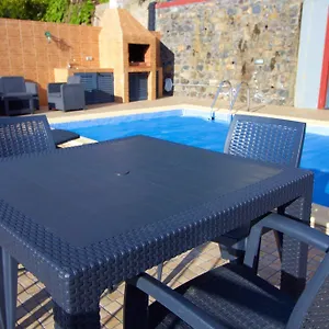 Casa Da Rainha Bungallow Ferienhaus Estreito Da Calheta