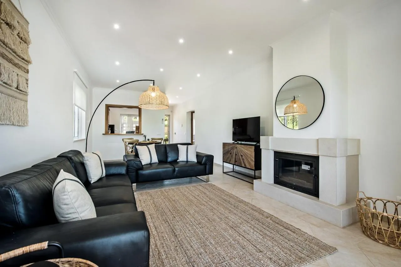 Gorgeous Two Bedroom Apartment In Carvoeiro Carvoeiro  Portugal