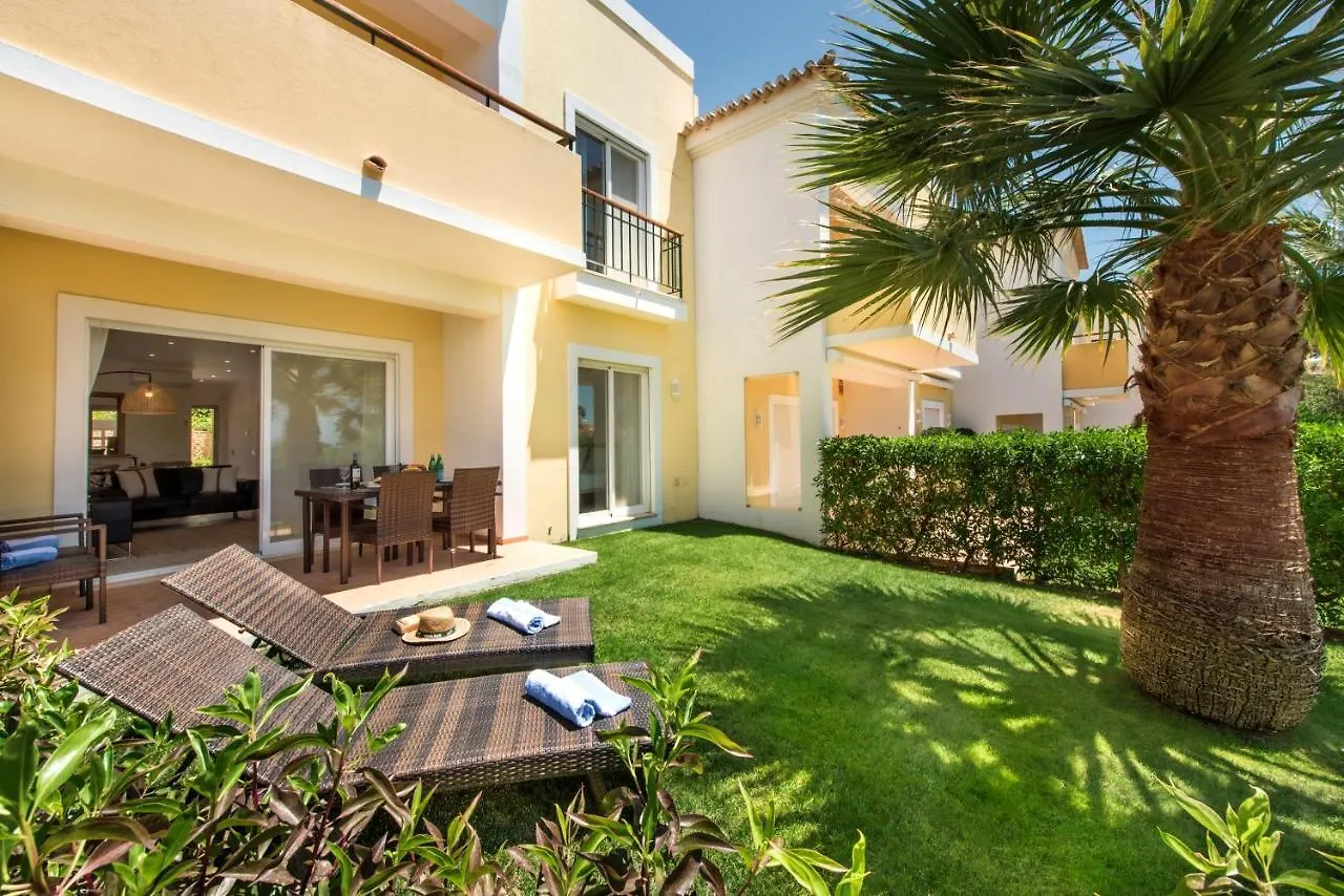 Gorgeous Two Bedroom Apartment In Carvoeiro Carvoeiro